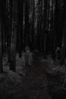 阴影笼罩着她的灵魂 阴影笼罩着她的灵魂