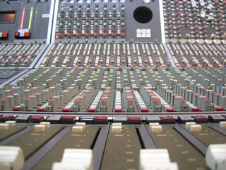 音板,混合器,台式电脑,乐器合成器,控制室,调音台