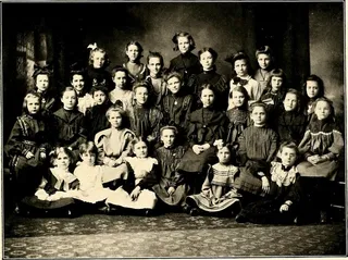 人物特写,黑白照片,版画,摇滚乐团,军人/警察,图片来自“ Iris 1904 ”（1904年）第88页