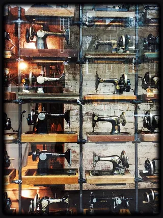 家具,商店商场,柜子,博古柜,缝纫机