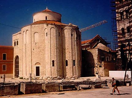 建筑,历史遗迹,中式传统建筑,寺塔,街道,优吾21