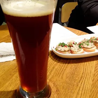 饮料/饮品,咖啡,玻璃杯,啤酒,咖啡/可可饮料-爱尔兰咖啡饮料,喝啤酒和读书...我的...