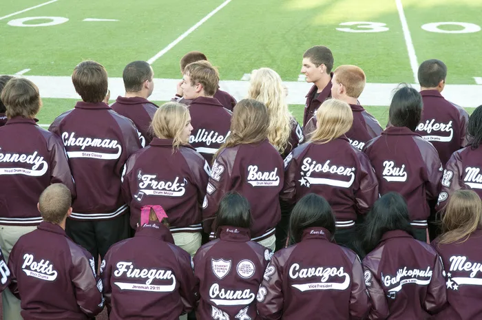 足球运动,皇马队,NBA,卡通动漫人物,米尔沃,返校回家的字母夹克16Sept2011 b_4102