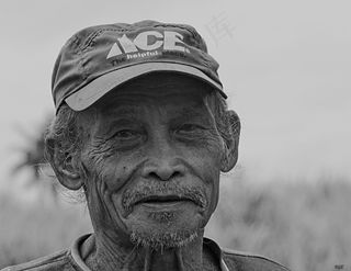 人物特写,美女,头巾,老太太,老年人,高手