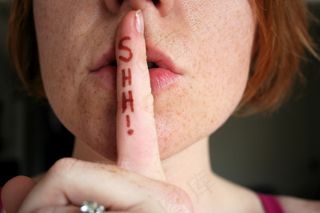 荨麻疹,人物特写,疤痕疙瘩,手,带状疱疹,7月31日