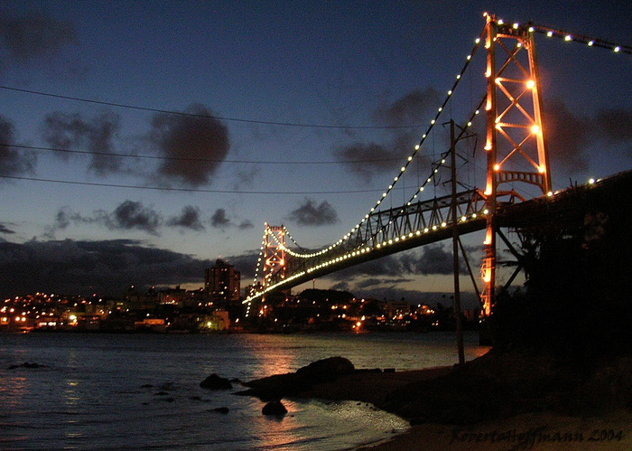 桥梁,夜景照明,都市夜景,贝雷桥,夜景工程,PonteHercílioLuz-Floripa