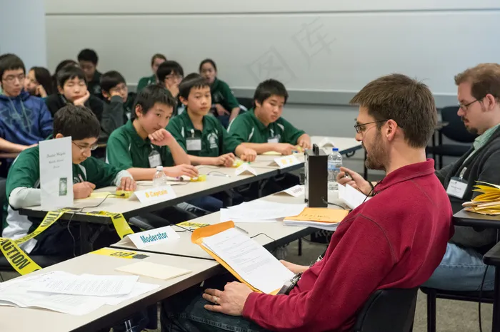 2013年阿贡地区科学杯
