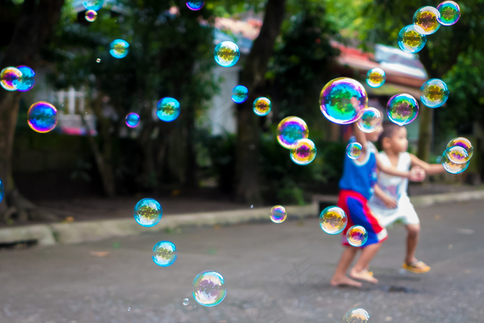 屏幕截图,轮滑,卡通动漫人物,玩具,动漫,孩子们爱泡泡