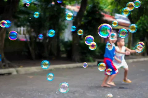 屏幕截图,轮滑,卡通动漫人物,玩具,动漫,孩子们爱泡泡