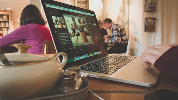 电脑,笔记本电脑,平板电脑,台式电脑,监控室,Lumia 1020首次RAW / DNG