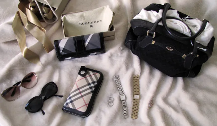 配饰：Gucci Burberry汤姆福德多尔夫复古