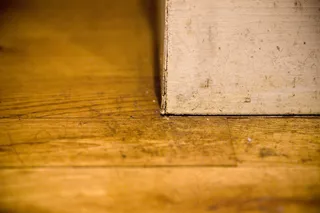 地板砖,打火机,羊皮纸,门,室内一角,jour026