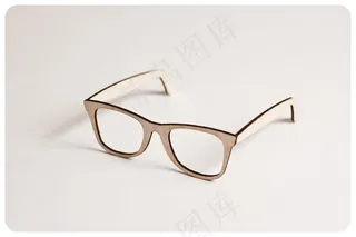 眼镜,屏幕截图,防辐射眼镜,图画,剪刀,激光切割眼镜