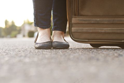 我会走一千英里才能到达你