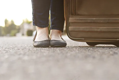 我会走一千英里才能到达你