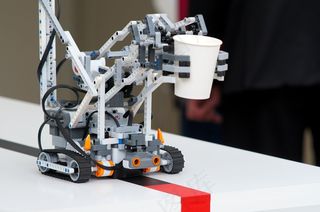 2012-02-27 | 11-32-48