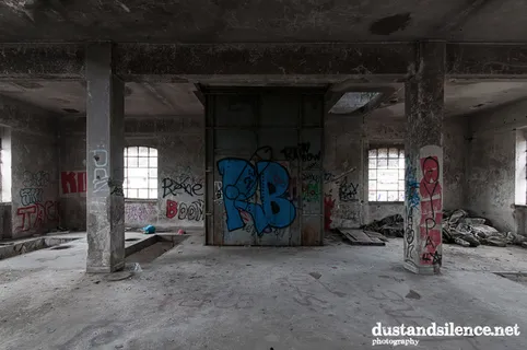 街道,门,室内一角,巷道,中式传统建筑,顶楼 街道,门,室内一角,巷道,中式传统建筑,顶楼