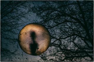 假满月，路灯的第二人生