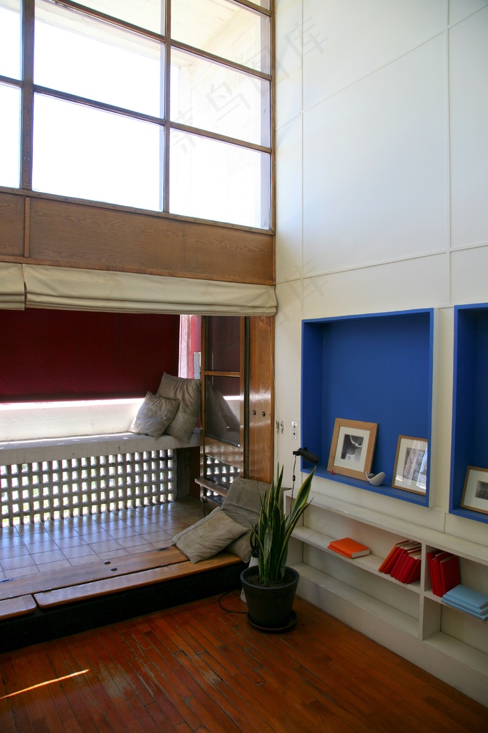 法国，罗讷河沿岸（13），马赛，8èmearr。 ：“CitéRadieuse ” Le Corbusier 1945-52，公寓n°50，98平方米，espace commun（Bas）