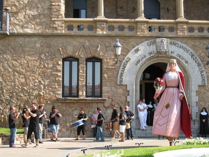 建筑,宫殿,卡通动漫人物,城市街道,历史遗迹,庞加莱德尔波里二世