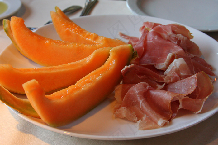 三文鱼,北极贝,生鱼片,北极贝（食材）,糖拌西红柿,Locanda Positano的Prosciutto et Melone