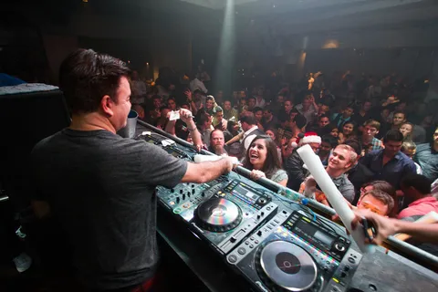 长笛,长号,短号,汽车,围攻,保罗·奥肯福德在佛经