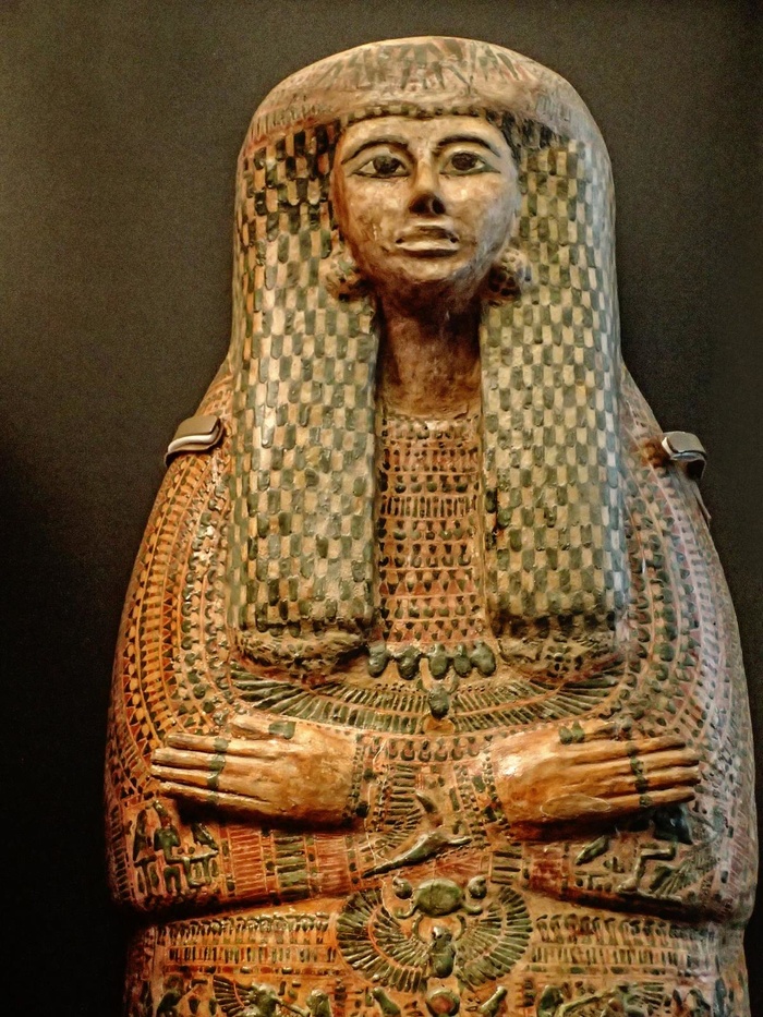 21世纪王室贵族的石棺命名为Tentkhonsu埃及，第三中期，公元前1025-980年