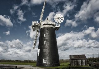 建筑,纪念碑,潜艇,烟筒,风车,工作风车