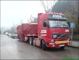 垃圾车,轿车,消防车,大型货车,集装箱货车,乔达货运T924AUA