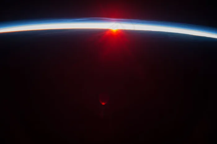 阿留申群岛日落（NASA，国际空间站，2013年8月4日）