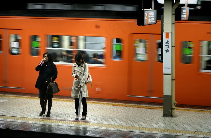 地下通道,轮滑鞋,自动售货机,自动售卖机,商店商场,东京1400