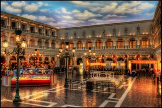 建筑,夜景照明,餐饮场所,地毯,城市街道,拉斯维加斯威尼斯人