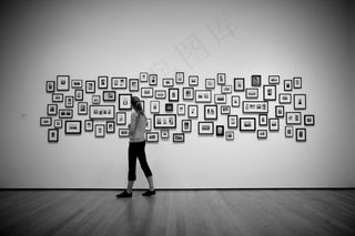 人物活动,文字图片,歌手大赛,影子舞,吸顶灯,画廊