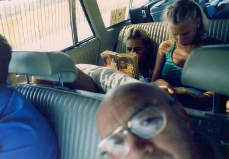 车舱,商务舱,婴儿,沙发,医生,家庭旅行