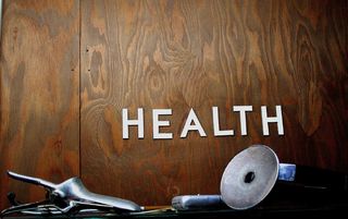 家具,文字图片,吉他,地板,柳琴,健康