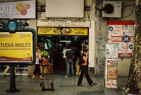 街道,商场,沿街店面,步行街,餐饮场所,圣达菲大道