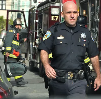 第一响应者：旧金山卡斯特罗，消防员和警务人员（2014年）
