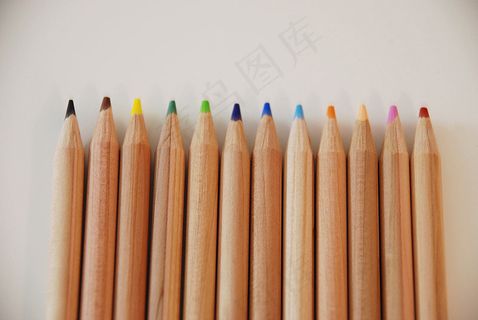 铅笔,水彩笔,蜡笔,勾线笔,毛笔,颜色注入