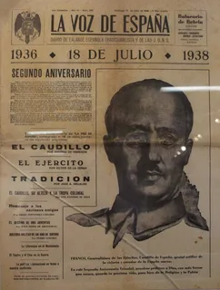 报纸杂志,报纸,书籍,半身像,领结,2012_Urduña_kontzentrazioa eremuko gatibuei omenaldia（I）_005