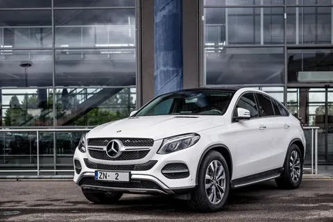 梅赛德斯GLE Coupe 梅赛德斯GLE Coupe