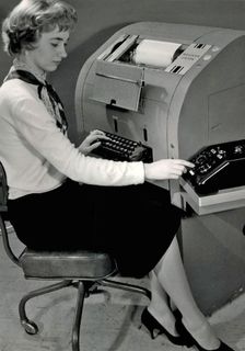 1956年？ ...电传！