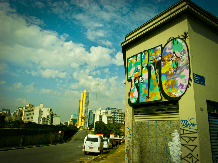 城市街道,建筑,步行街,变电箱,轿车,pifo_centro