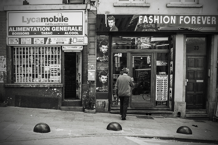 商店商场,报刊亭,沿街店面,干洗店,巷道,永远的时尚