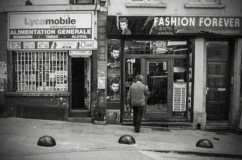 商店商场,报刊亭,沿街店面,干洗店,巷道,永远的时尚