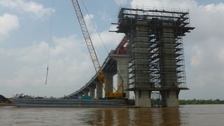 桥梁,吊桥,货轮,石油钻机,港口码头,P1030194