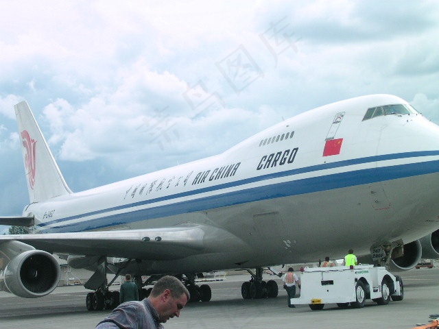 出口国航货机