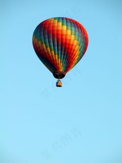 黎明时分，弗吉尼亚州贝里维尔的热气球