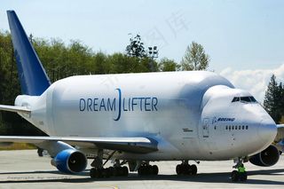 摩托车,战斗机,轿车,客机,自行车,在PAE的波音747-400F Dreamlifter
