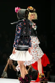 人物活动,美女,裙子,屏幕截图,女孩,梁淑娴(Stella):Kyotokyo:Look 3 /理大时装展2013 / SML.20130626.6D.16779 人物活动,美女,裙子,屏幕截图,女孩,梁淑娴(Stella):Kyotokyo:Look 3 /理大时装展2013 / SML.20130626.6D.16779