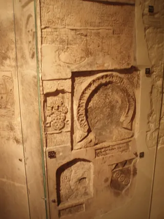 工艺品,中式传统建筑,柜子,门,卡通动漫人物,博尚塔涂鸦